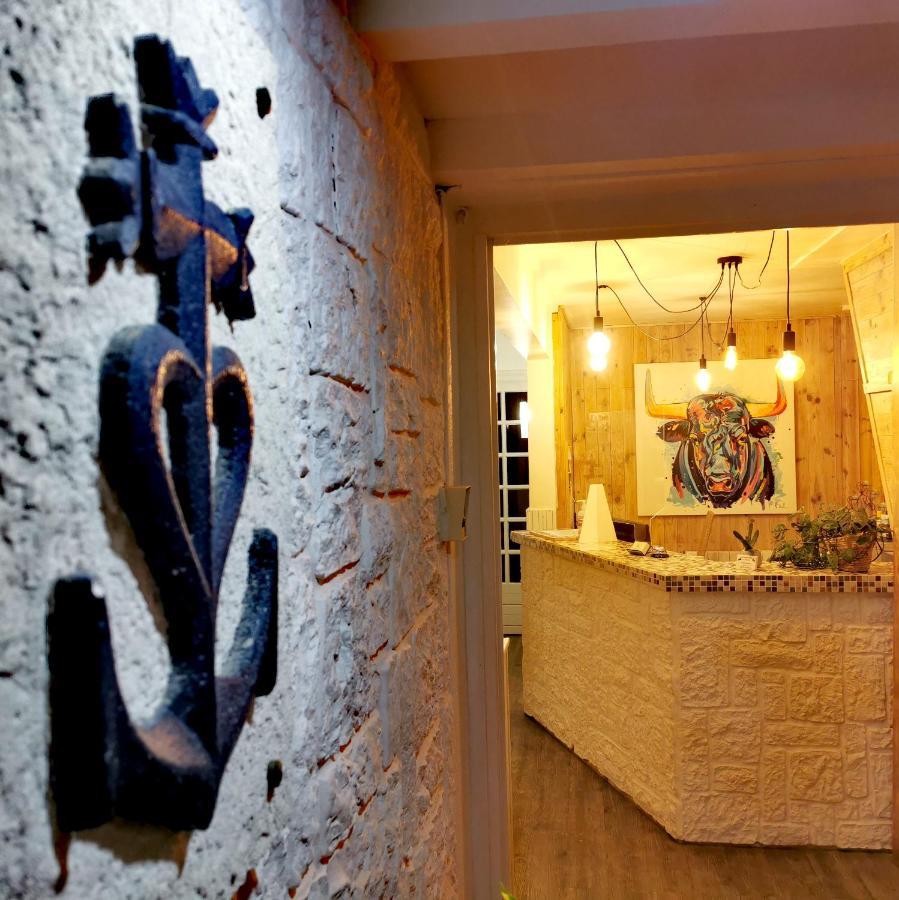L'Auberge Camarguaise Сент-Марі-де-ла-Мер Екстер'єр фото