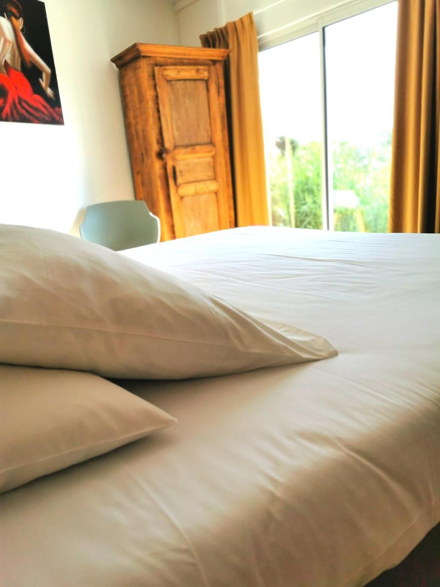 L'Auberge Camarguaise Сент-Марі-де-ла-Мер Екстер'єр фото